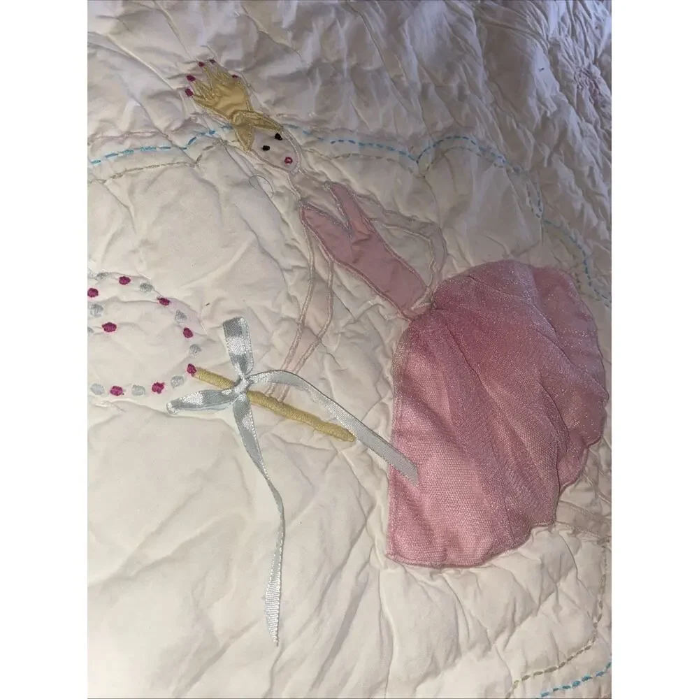 Simply Shaggy Chic Applique Embroidered Quilt Bedspread 84”x 84” Girl’s Princess